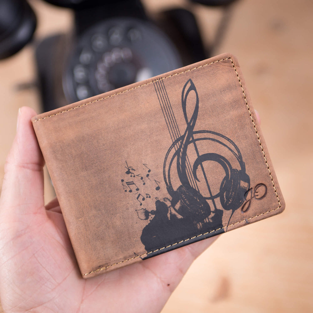 Geldbörse Musik Querformat in der Hand